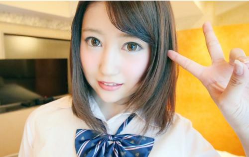 【素人ハメ撮り】流出しても大丈夫だと言うブランド大好きちょっぴりおバカJKギャルと援交ハメ撮り！