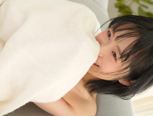 【美少女】「あん…もっと激しく突いて！」見た目清楚ロリの淫乱ｍおまんこパイパン女子大生！【日向なつ】