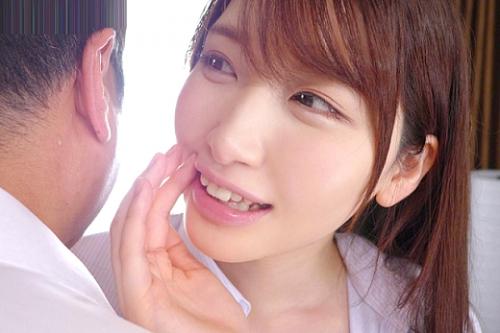 【出張相部屋】「…仕事は出来ないのにチンポは立派なのね？」出張の最終日に憧れの女上司とまさかの相部屋に！【香椎花乃】