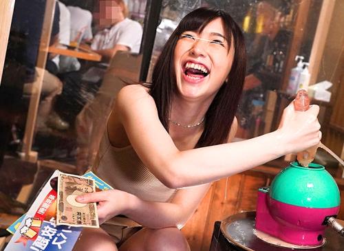 【素人ナンパ企画】「こんなに大きいの挿れるんですかぁ！？」激安居酒屋にマジックミラー特設スタジオを設置してマシンバイブでイカセまくる！