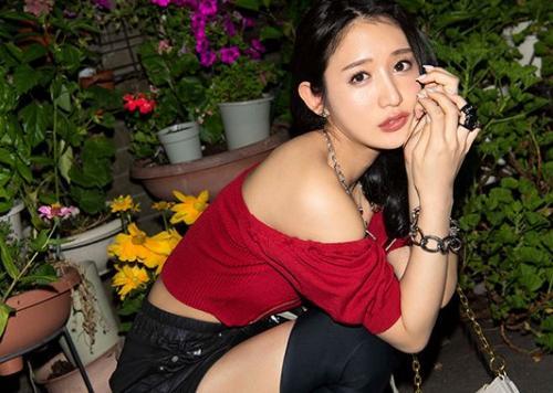 【逆ナンパ】「ねぇ、中に出していいから今からホテル行かない？」出会ったチンポと中出ししちゃうだらしないオマンコ！【星奈あい】