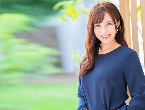 【旦那に内緒でAV体験】高齢の旦那の男性機能低下により、欲求不満な38歳人妻が丸裸に！【冨田朝香】