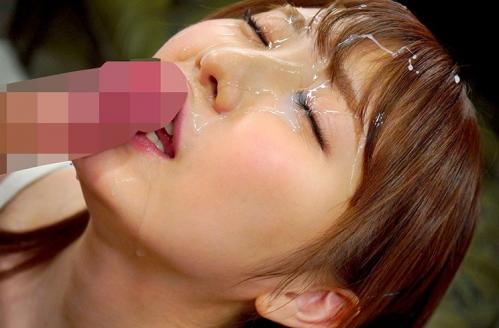 【美少女】「あったかい、、」とイカ臭いオチンポ汁の香りを楽しむフェラチオ大好きなスレンダー美女！【月乃さくら】