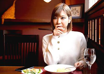 【痴女】男を都合の良い肉棒ペットにして性欲解消するド淫乱な本性丸出しプライベートセックス！【春咲りょう】