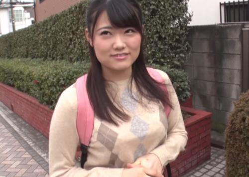 【素人ナンパ】「勉強疲れちゃった…。」勉強のため日々オナ禁中のロリ系19歳未成年予備校生の巨乳が揺れる！