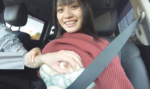 【野外露出】「ザーメンで溺れる位、射精して？」童顔のロリ痴女に連れられ野外露出！【花音うらら】