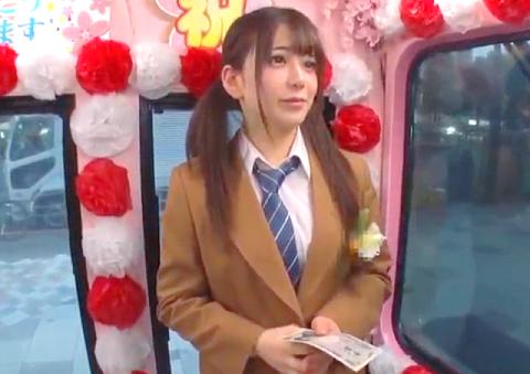 【MM号】お嬢様揃いの名門女子校に突撃！卒業式を終えたばかりの女子校生のエッチなオマンコにデカチン挿入！！