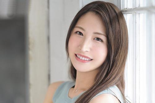 神菜美まい 奇跡の10頭身スレンダー神スタイルお姉さんAVデビュー♡このお姉さん優しいくせにとてつもなくイヤラシイ