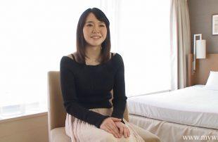 人妻をハメ撮り 安藤日菜子27歳♡白い肌にハリのある美乳のエロすぎボディ！背徳SEXに腹出しのあとも腰が勝手にﾋｸﾝ” ﾋｸﾝ”！！！