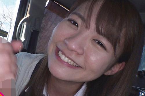 東條なつ 1泊2日の陽キャJ系娘とごっくん三昧旅行