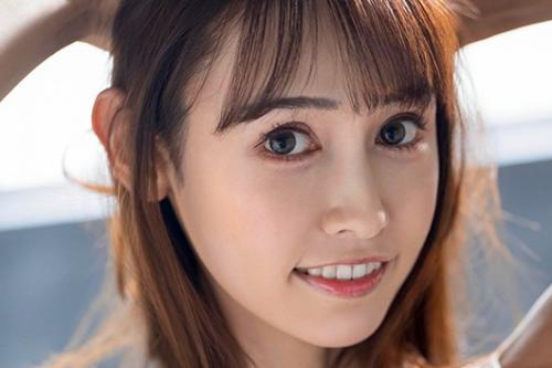 【ななせゆめ】AVデビュー♡性転換をして抜群のスタイルと美しい肌の女性になった。元芸芸能人！