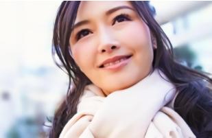 【三浦歩美・三十路】生チンポが忘れられなくなってしまった美熟女（人妻）がスイートルームの一室で絶倫男優と絡み合う、激ピストン不倫中出しセックス！！
