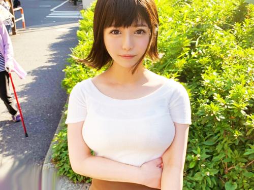 ＜素人ハメ撮り＞童顔に不釣合いなロケットおっぱい！「奥まで突いてぇーーーーッ」ロリ美女の顔に精子ぶっかけたｗ＜えちえち＞