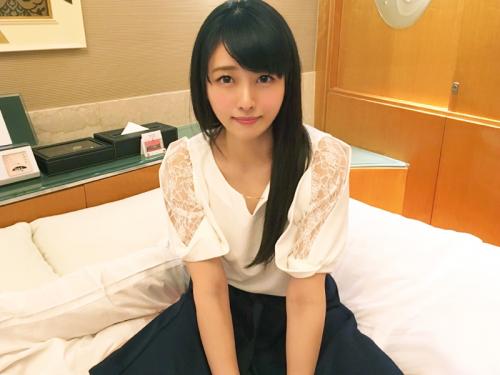 ＜素人ハメ撮り＞フェラで焦らしてくる美少女にチンコ挿入！最高レベルなロリっ子の顔面に精子ぶっかけたったｗ＜セクシー体型＞