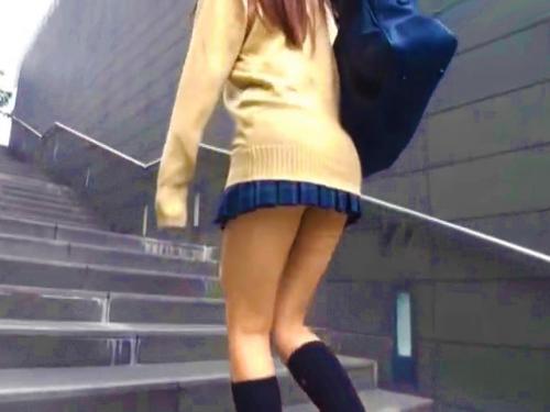 【素人 撮影】カワイイ現役女子高生と生でセックス！「早くラブホ入りたいです♥♥」ゴム無しで種付け膣内射精ｗ【ぐうかわ娘】