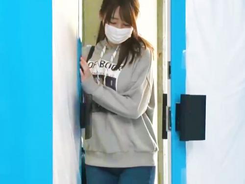 ＜マジックミラー号＞「チンポ気持ちいい！イグーーーーッ」超絶かわいい看護婦Get！ロリ娘と着衣でSEX＜素人ナンパ企画＞