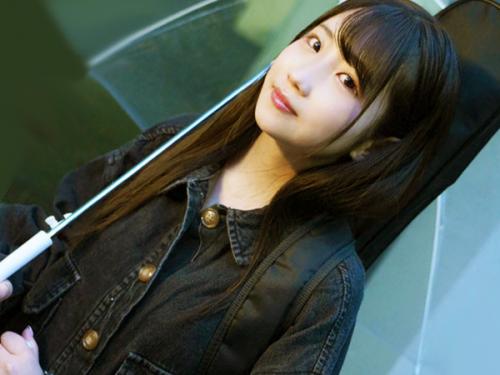 ＜夜に滾る＞いやいや『The First Fake』ってアカンでしょｗｗｗ清楚系ロリ娘の乱交映像が話題＜芸能人クリソツ＞
