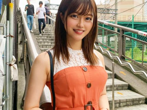 ＜素人ハメ撮り＞SNSで出会ったロリマン美少女！ゴン責めされて濡れまくるオマンコ…顔面に精子ぶっかけたｗ＜セクシー体型＞
