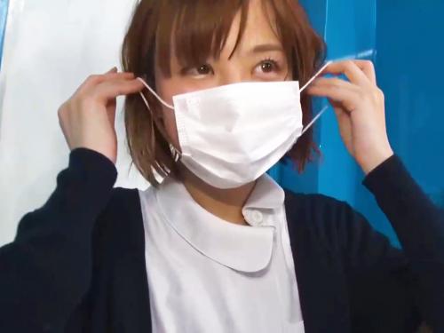 【マジックミラー号】「突かれて何回も逝っちゃいました///」史上No.1級なロリギャル看護師と至福のセックス【素人モノ】
