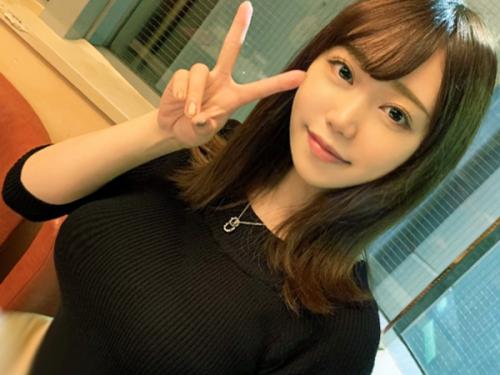 ＜素人ハメ撮り＞ロリ顔で可愛い！「挿入されたの100人超？もう数えてないし///」パイパンの美巨乳ギャルｗ＜超SSS級＞