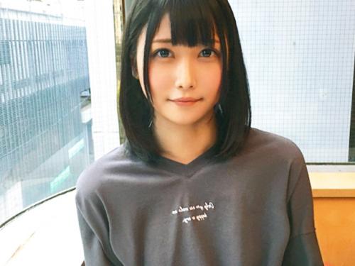 ＜素人ハメ撮り＞清純派でエロかわええ美女！「やぁん、お潮…吹いちゃった……」鬼ピストンされて逝きまくるロリっ娘ｗ＜顔射＞