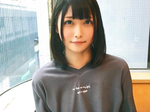 ＜素人ハメ撮り＞「お潮、吹いてる時に入れたの？」チンポに突かれて昇天！鬼ピストンでお漏らしする最上位のロリっ娘♪＜顔射＞
