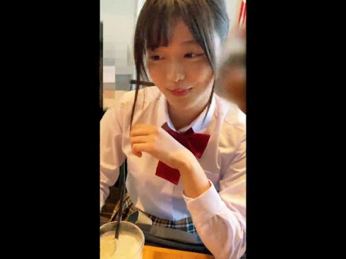 ＜素人モノ＞バチクソかわいい顔面偏差値77点な女子高生ハメ撮り！SNSで捕獲できたギャルに身勝手な生中出しｗ＜ロリJK＞