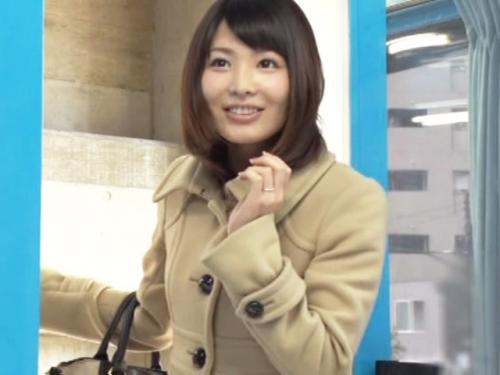 ＜素人妻＞「チンチン挿入してみます？」人妻ナンパの最高傑作！MM号で激かわ不倫妻が童貞青年の筆おろしで赤面ｗ＜ロリマン＞