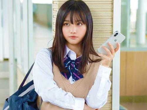 【中出し】バチクソ可愛い素人ロリ女子校生を盗撮…寝室への潜入にも成功！睡眠姦で種付け…お顔にも精子ぶっかけるｗ【美少女】
