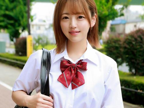【MM号】謝礼金とチンポの魅力に逆らえなかったロリマン女子校生！制服や顔に精子ぶっかけられたエロギャル【素人JKモデル】