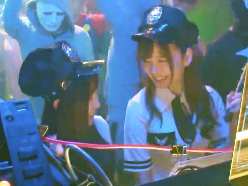 ＜陵辱＞「お願いです！許してください///」婦警の格好でコスプレを楽しむロリ美少女らを泥酔させて生中出しｗ＜極悪レイプ＞