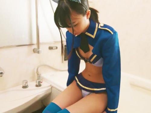 ＜激かわ＞親兄弟みんな外出中な自宅…兄妹2人きり！「やめてぇ…イグーーーーッ」コスプレでハメられる女子高生ｗ＜ロリJK＞