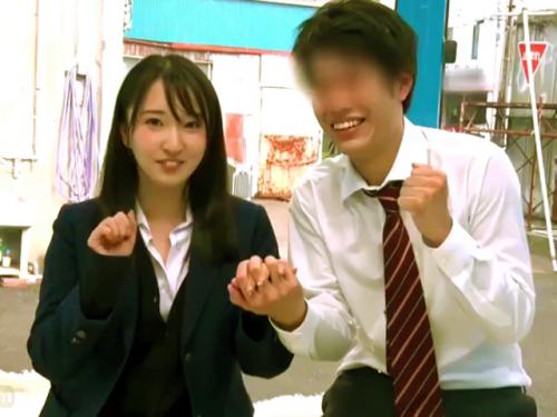 ＜マジックミラー号＞女子高生が彼ピのチ○コ当て企画に参戦！「何かデカいですね…」美巨乳なNTR彼女サンｗ＜素人ロリJK＞