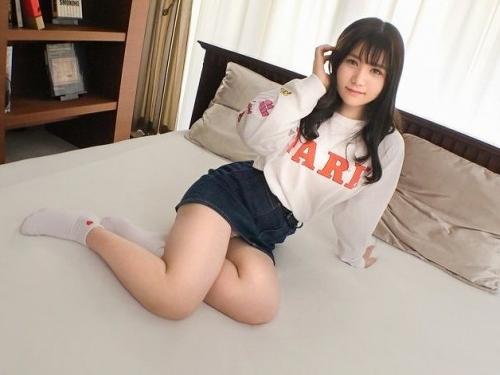 【初撮り】お花屋さんで働く20歳の美少女がAV応募！未処理の剛毛マ〇コを激ピスされ可愛い声で喘いじゃう