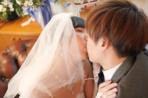 【ニューハーフ】結婚したらSEX解禁！ガマン爆発の初夜で衝撃の事実が発覚！