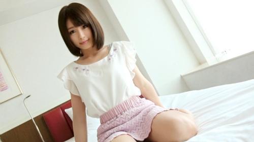 エッ！こんなに可愛い素人娘がAVデビュー！？19歳とっても可愛い素人娘がAV初挑戦！