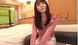 宮沢ちはる　スレンダーで貧乳美がマンコ開いて男根挿入！アヘるヨガるイキる・・我慢顔連続アクメ