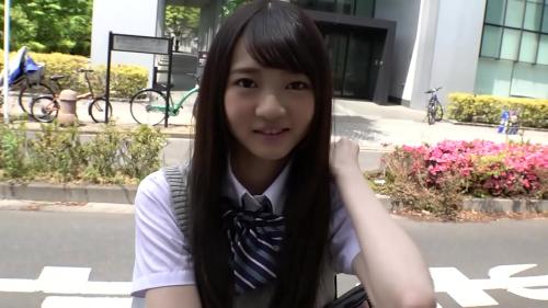 早美れむ　小柄な制服姿JKとパパ活＆個人撮影　手マンしたら目がトロンと雌に変貌！チンポを夢中でシャブル10代娘