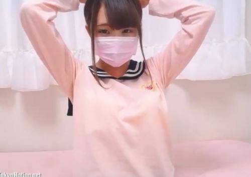 ライブチャット動画の割に珍しく高画質！そしてマジで可愛い10代？娘が少しづつ脱いでくぞいｗ