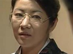 誘惑して欲しがる熟女義母。それに応える婿。淫乱モードが炸裂した、ただれた性交、母子相姦