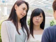 ＜母娘ナンパ＞48歳のお母様と娘とが中年のおじさんチンポでハメられます。裸体を露わに激イキ中出し乱交SEX