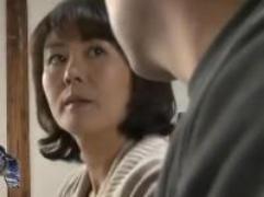 《円城ひとみ》セックスレスの婿と欲求不満の熟女義母がまぐわい。淫乱セックス、母子相姦