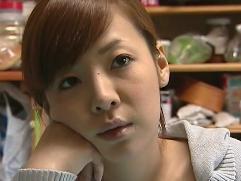 夫の父親を拒み切れずに寝取られる嫁。父子相姦、夜這いから始まるただれた関係