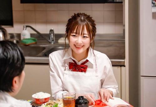 「お風呂借りていいですか？」無防備なノーブラ姿の彼女の妹が家に転がり込んできた。【青空ひかり】