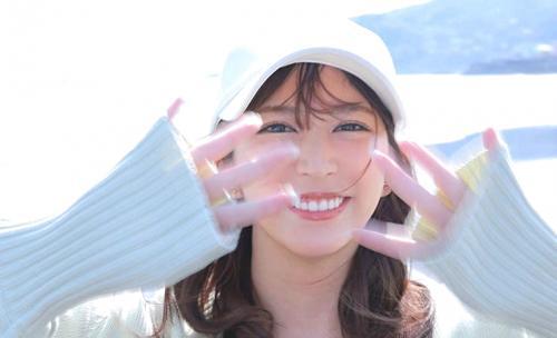 ＃七ツ森りり「すっぴんえっち見せてください。」台本無しで人気女優と出かけるすっぴん温泉旅行。