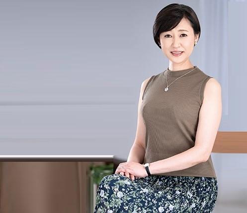【熟女】「45を境に夫の性欲はみるみる落ちていきました・・。」欲求不満な５０歳美熟女妻。【森野貴代】