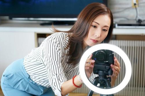 ＃熟女「僕の性処理道具はお母さんの熟オマンコです。」白金に住む富裕層の母とその実家に住む子供の物語。【佐田茉莉子】