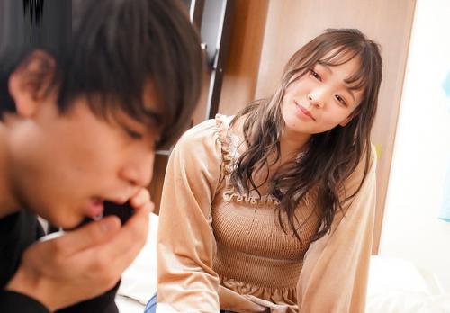 「鬱勃起が止まらない、、」DQN先輩が歯向かえない僕の目の前で彼女を強引に犯す。【松本リオ】