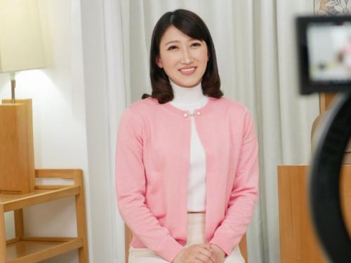 【熟女】「主人には申し訳ないですけど、興奮しちゃいます。」欲求不満な３０歳熟女妻の初撮り。