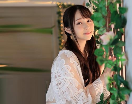 【白川ゆず】18歳の性感開発！白い柔肌にデカチンを差し込んでイキまくる美少女。